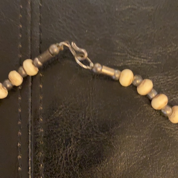 Bundle of one Necklace and one Bracelet , Cream And Tan Color - Picture 4 of 5